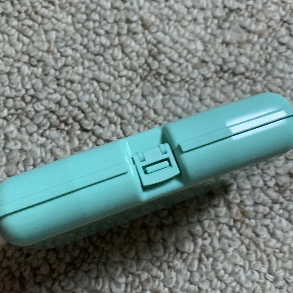 NWT 90’s Style Caboodles Case